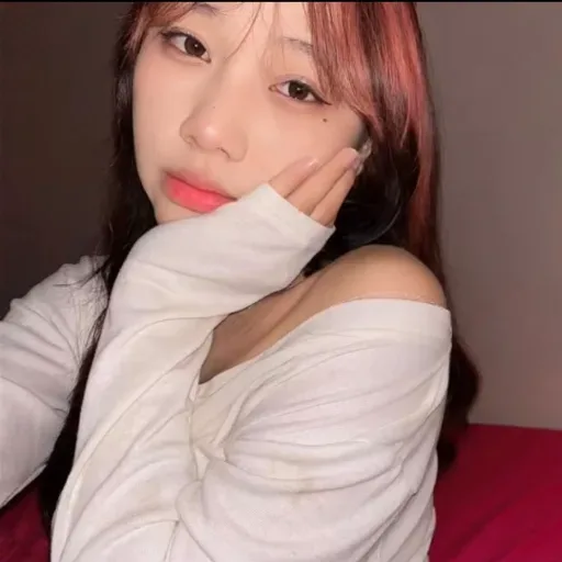 Foto Isyana